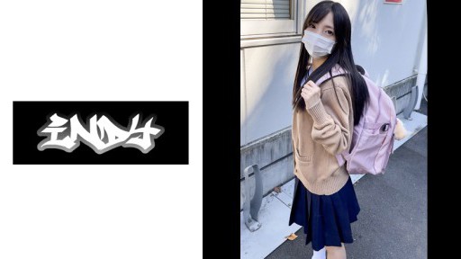 ⁣534CRT-038 Wearing for 11 hours [Personal shooting] A child-shaped girl with floral print pants _ POV in summer sailor clothes ~ Released the appearance of being creampied 