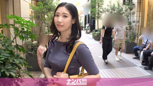 ⁣200GANA-2993 Pick up a beautiful magazine reporter researching Kichijoji gourmet! After three years of not having sex, she screams 