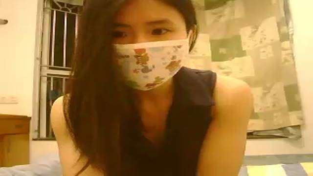 Video anchor, 19-year-old nursing school student in Taiwan 
