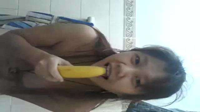 Lustful young woman selfie 01 
