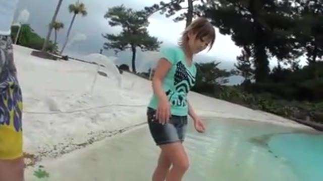 Cute Japanese girl creampie 
